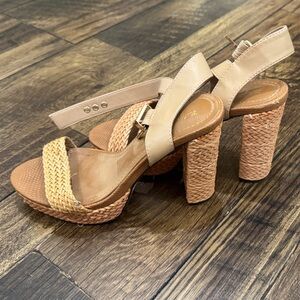 Vintage Havana tan Woven Heels size 6